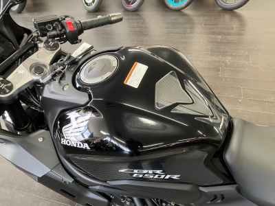 Honda CBR650R 2023