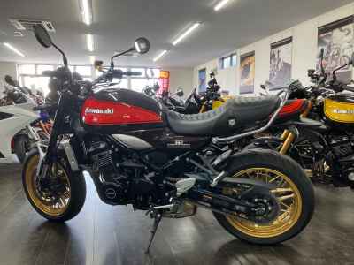 Kawasaki Z900RS 2022