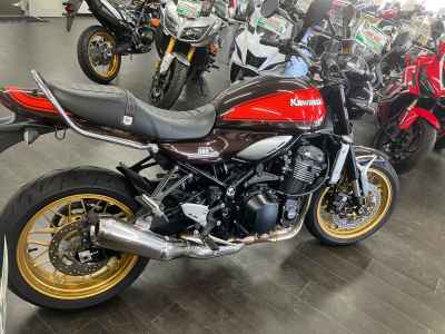 Kawasaki Z900RS 2022