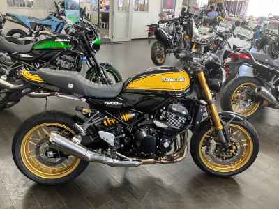 Kawasaki Z900RS SE 2023