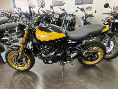 Kawasaki Z900RS SE 2023