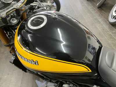 Kawasaki Z900RS SE 2023