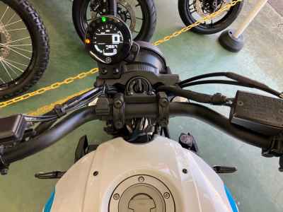Yamaha XSR700 2022
