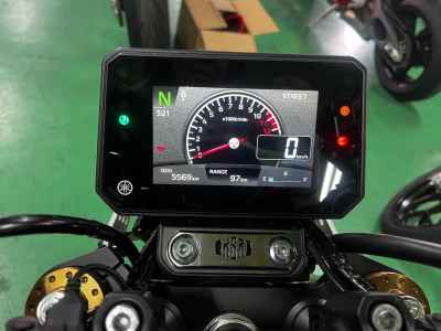 Yamaha XSR900 2025