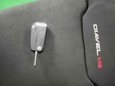 Ducati Diavel V4 2023