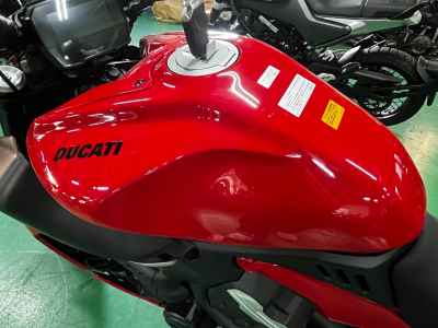 Ducati Diavel V4 2023