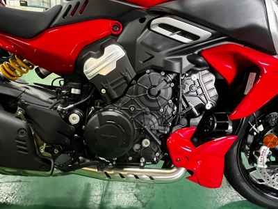 Ducati Diavel V4 2023