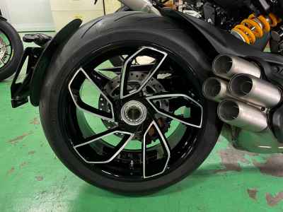Ducati Diavel V4 2024