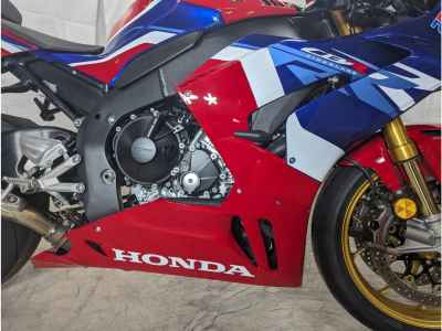 Honda CBR1000RR-R FB SP 2022