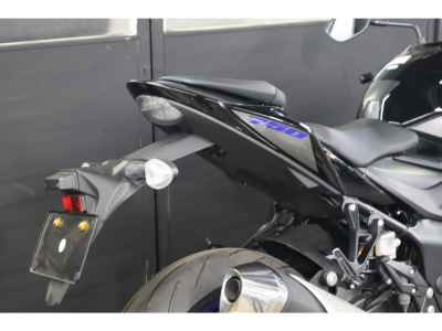 Suzuki GSX-S750 2023