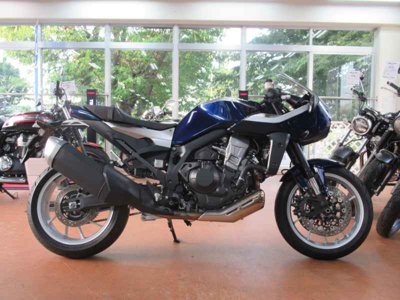 Honda Hawk 11 2022