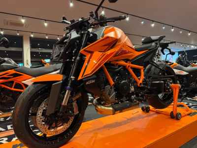 KTM 1390 Super Duke Evo
