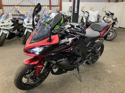 Kawasaki Ninja 1000SX 2023