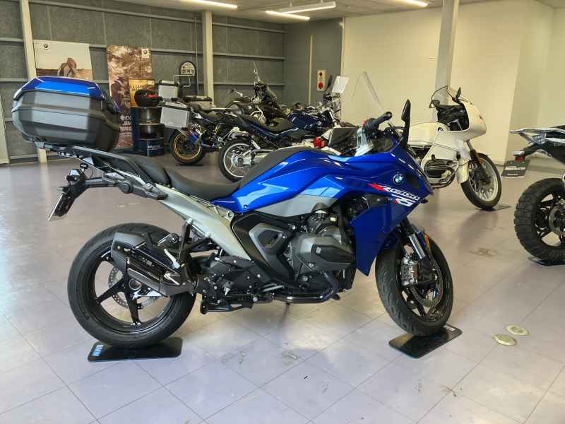 BMW R1300RS 2025