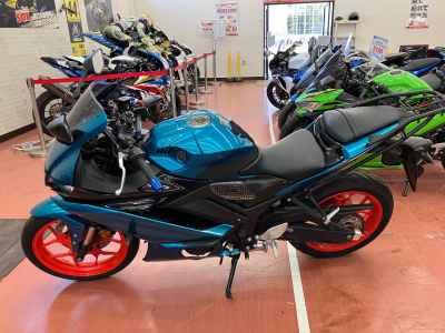 Yamaha YZF-R3 2021
