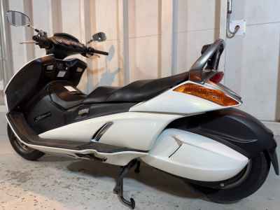 Suzuki Gemma 250