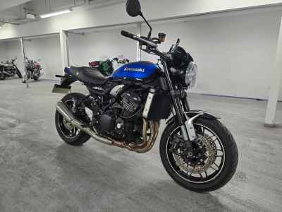 Kawasaki Z900RS 2024