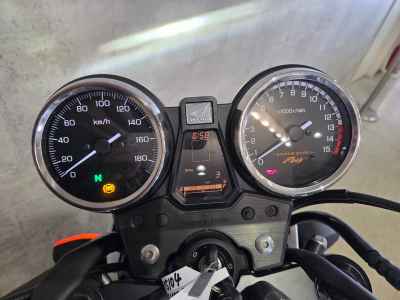 Honda CB400SF 2023