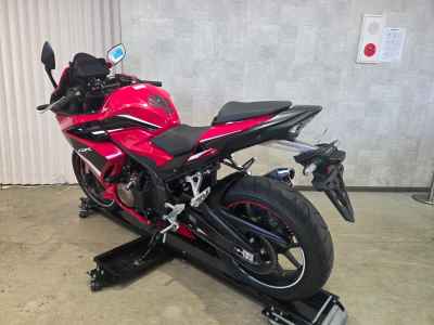 Honda CBR400R 2022