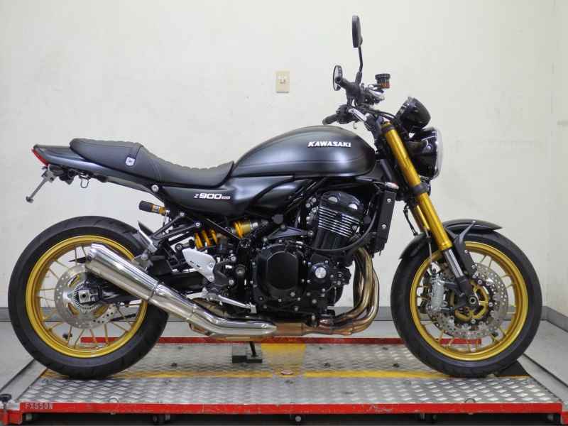Kawasaki Z900RS SE 2025