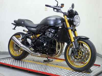 Kawasaki Z900RS SE 2025
