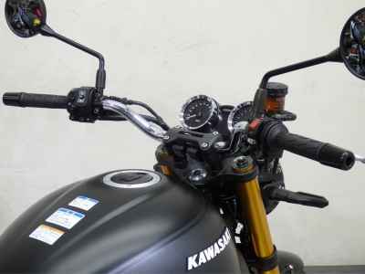 Kawasaki Z900RS SE 2025