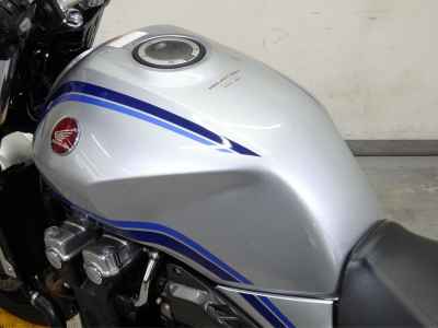 Honda CB1300SF 2023