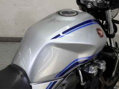 Honda CB1300SF 2023