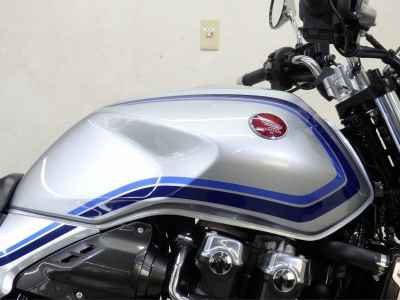 Honda CB1300SF 2023