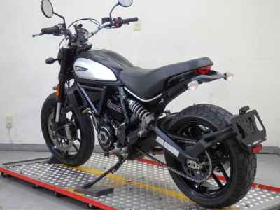Ducati Scrambler Icon 2021