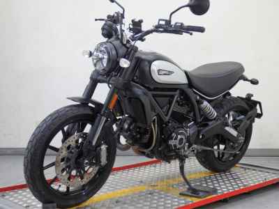 Ducati Scrambler Icon 2021