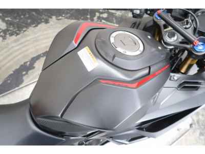 Honda CBR250RR 2023