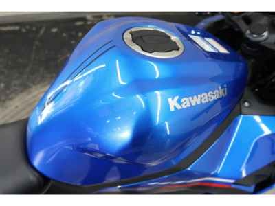 Kawasaki Ninja ZX-4R SE 2023
