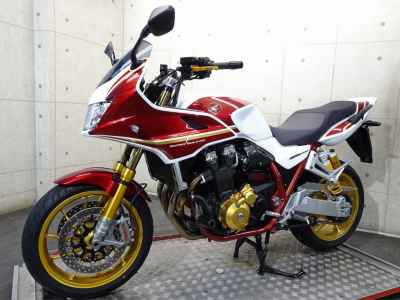 Honda CB1300 Super Boldor 2023