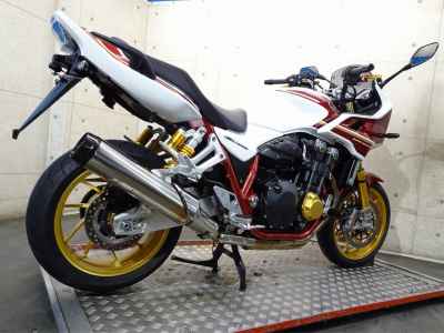 Honda CB1300 Super Boldor 2023