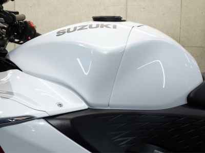 Suzuki Hayabusa 2023