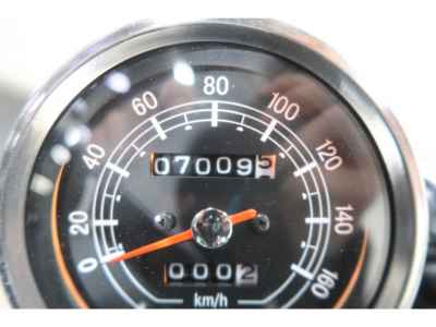 Yamaha SR400 2021