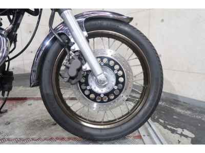 Yamaha SR400 2021