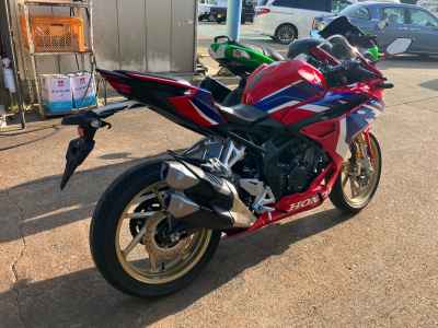 Honda CBR250RR 2023