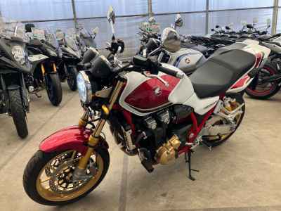 Honda CB1300SF 2024