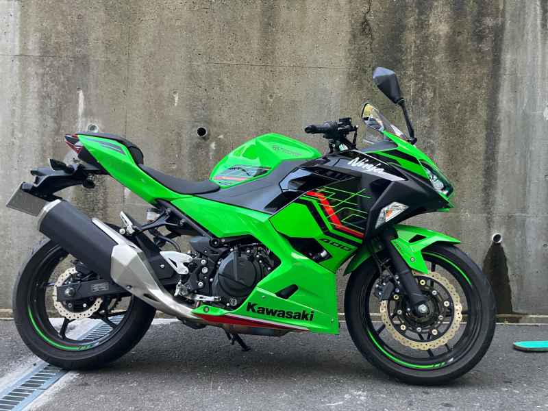 Kawasaki Ninja 400 2025