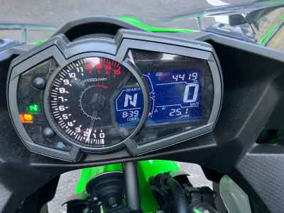 Kawasaki Ninja 400 2025