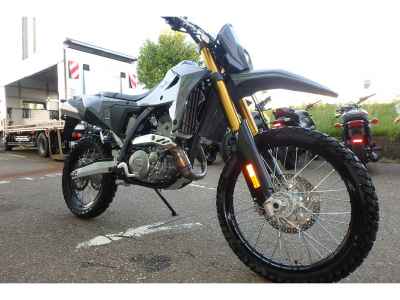Suzuki DR-Z4S 2026