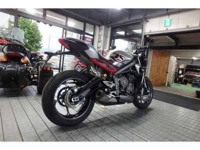 Triumph Street Triple RS 2021