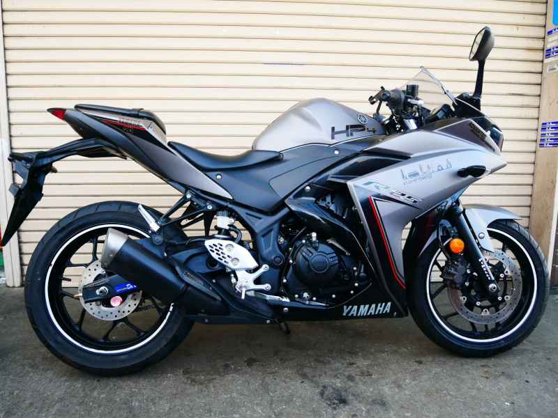 Yamaha YZF-R25 2016