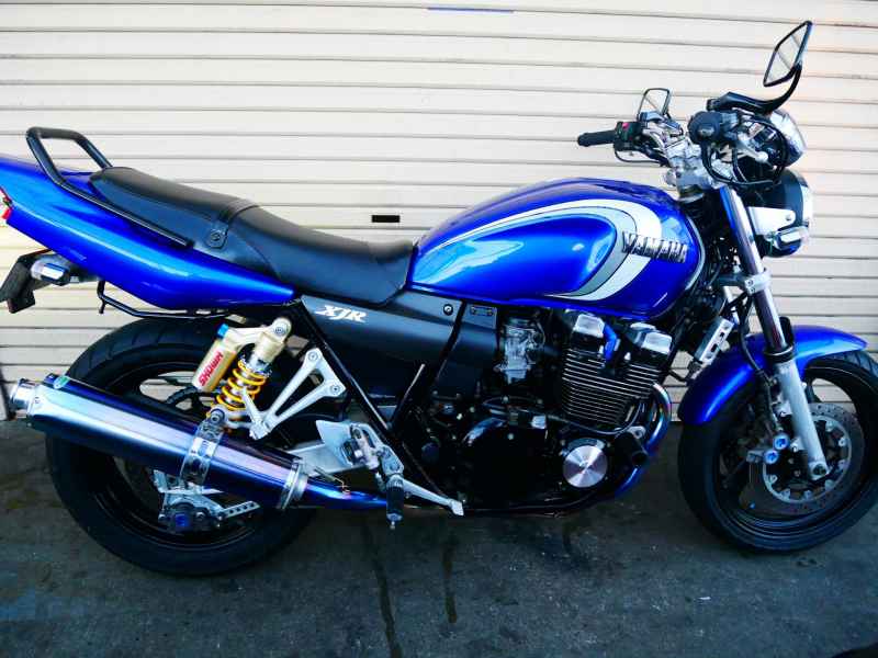 Yamaha XJR400 2006
