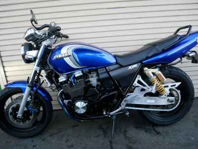 Yamaha XJR400 2006