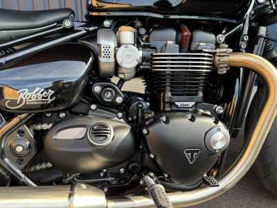 Triumph Bonneville Bobber 2023
