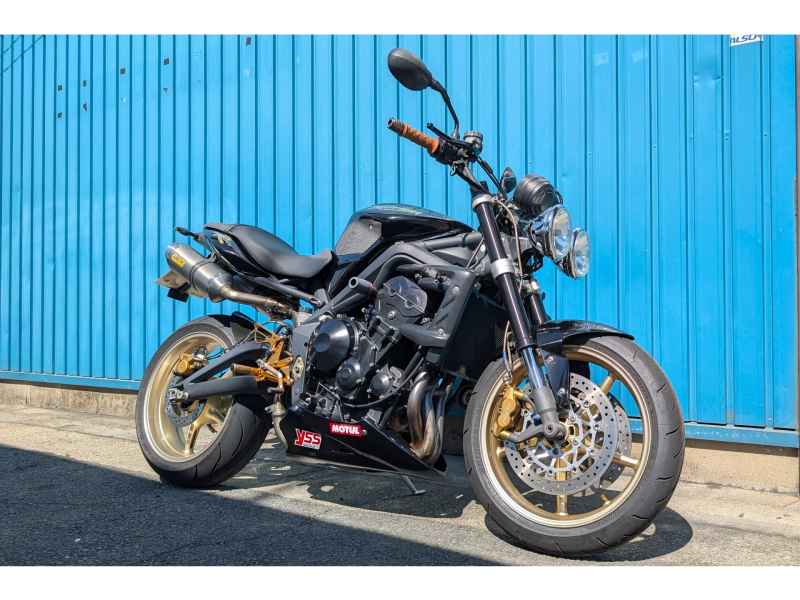 Triumph Street Triple R 2010