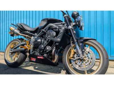 Triumph Street Triple R 2010